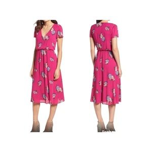 WAYF Nordstrom.  Pink Floral V-Neck Elastic Waist Short Sleeves Midi Dress Small